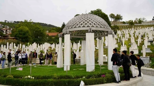 Gaziantep&rsquo;in LGS şampiyonlarına Bosna Hersek &ouml;d&uuml;l&uuml;

