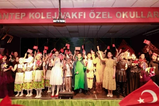 Gaziantep Kolej Vakfı&rsquo;nda d&uuml;nya klasikleri m&uuml;zikallerle sahneleniyor
