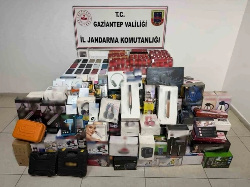 Gaziantep&rsquo;te 1,2 milyon TL değerinde ka&ccedil;ak malzeme ele ge&ccedil;irildi: 1 g&ouml;zaltı

