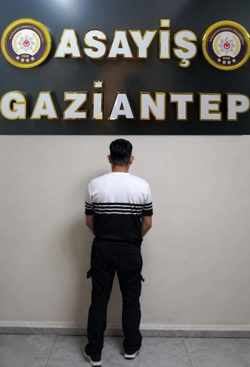 Gaziantep&rsquo;te 15 yıl hapis cezası bulunan ş&uuml;pheli yakalandı
