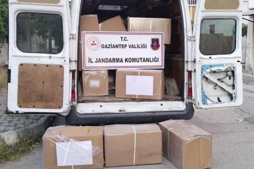 Gaziantep’te 2 milyon TL değerinde sahte ayakkabı ve kıyafet ele geçirildi
