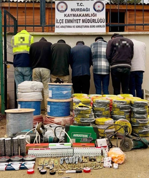 Gaziantep’te 600 bin TL’lik elektrik kablosu hırsızlığı: 6 şahıs tutuklandı
