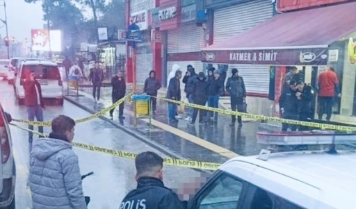 Gaziantep&rsquo;te bı&ccedil;aklı kavga: 1 &ouml;l&uuml;, 1 ağır yaralı
