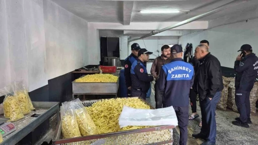 Gaziantep&rsquo;te halk sağlığını tehdit eden 600 kilo cips ele ge&ccedil;irildi
