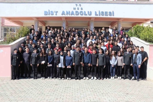 Gaziantep&rsquo;te &ouml;ğrencilere jandarma mesleği tanıtıldı
