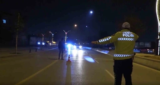 Gaziantep’te &quot;Huzur 27&quot; uygulaması kapsamında 71 araca 797 bin 439 TL ceza kesildi
