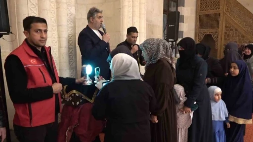 Gaziantep&rsquo;te Sakal-ı Şerif&rsquo;e yoğun ilgi
