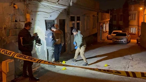 Gaziantep’te silahlı kavga: 18 yaşındaki genç hayatını kaybetti
