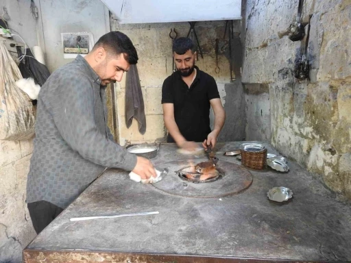 Gaziantep’te son kalaycı ustaları çırak bulamıyor
