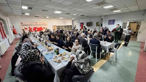 Gaziler ve eşlerinin katılımıyla iftarda bir araya gelindi

