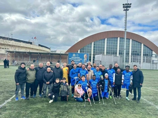 Gebze Belediyesi Ampute Futbol Takımı, T&uuml;rkiye Kupası&rsquo;nda tur atladı
