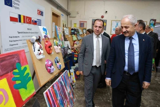 Gebze&rsquo;de D&uuml;nya Otizm Farkındalık G&uuml;n&uuml; dolayısıyla etkinlik d&uuml;zenlendi
