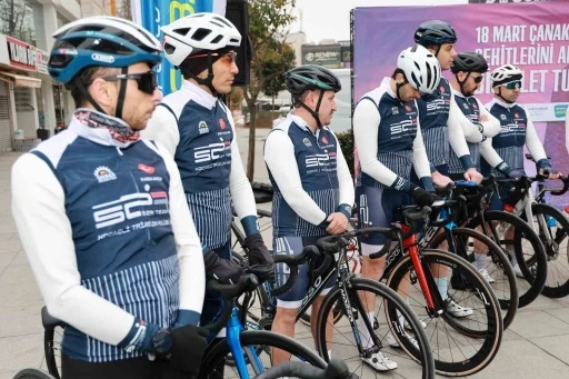 Gebze&rsquo;den &Ccedil;anakkale&rsquo;ye pedal &ccedil;evirecek bisikletliler yola &ccedil;ıktı
