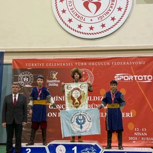 Gedizli sporcuların okçuluk başarısı
