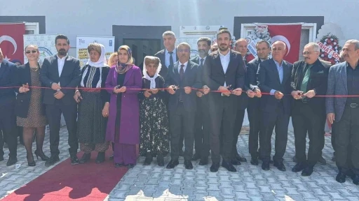 Geleneksel el sanatlarının yeniden canlandırılması merkezi a&ccedil;ıldı
