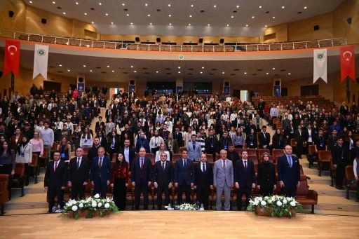 Gen&ccedil; bilim insanları projelerini yarıştırdı
