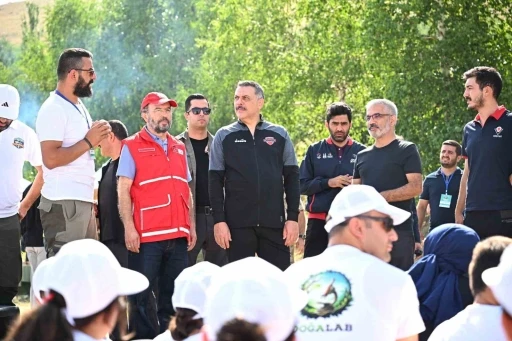 Genç Kızılay Erzurum ‘Afete Hazırım Kampı’ Konaklı’da başladı
