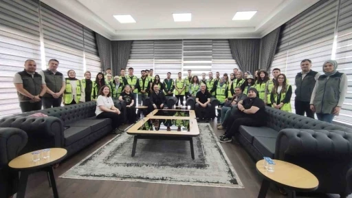 Gen&ccedil; m&uuml;hendis adayları &Ccedil;anakkale&rsquo;de sahaya &ccedil;ıktı
