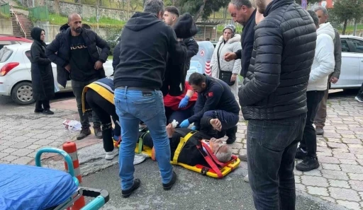 Gen&ccedil; s&uuml;r&uuml;c&uuml;n&uuml;n direksiyon hakimiyetini kaybettiği ara&ccedil; kaldırıma &ccedil;ıktı: 1 yaralı
