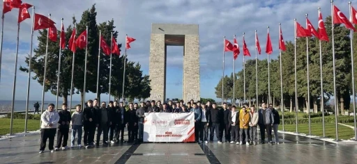 Gen&ccedil;ler &Ccedil;anakkale ruhunu yerinde yaşadı
