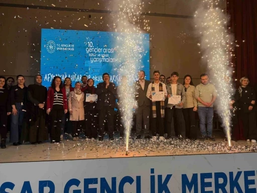 Gençlerden büyük başarı
