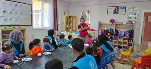 Menteşe Bayır İlkokulu’nda Geleneksel Oyunlar Şenliği