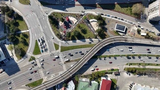 Gen&ccedil;lik Parkı yeni y&uuml;z&uuml;yle g&ouml;z kamaştırıyor
