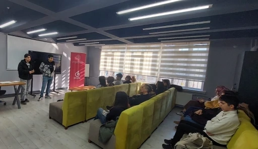 &rsquo;Gen&ccedil;Tek Eskişehir İl Organizasyon &Ouml;ğrenci Ekibi Toplantısı&rsquo; yapıldı
