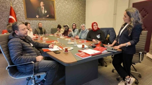Gen&ccedil;Tek toplantısı yapıldı
