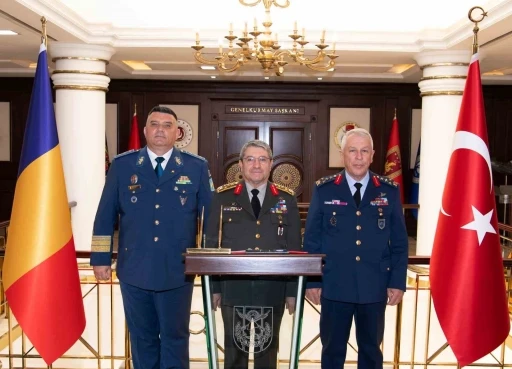 Genelkurmay Başkanı Orgeneral Bayraktaroğlu, Romanya Hava Kuvvetleri Komutanı Baraboi&rsquo;yi kabul etti
