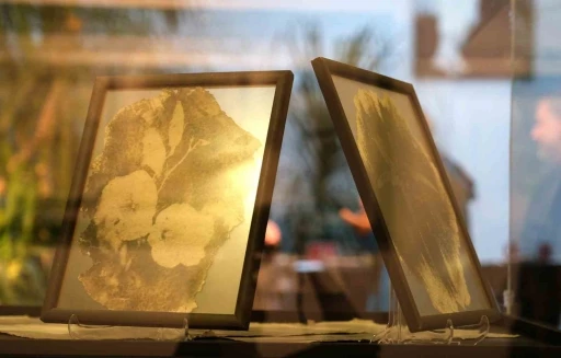 Geri d&ouml;n&uuml;ş&uuml;m&uuml;n hikayesi "Yeniden" Sergisi ile sanatseverlerle buluştu
