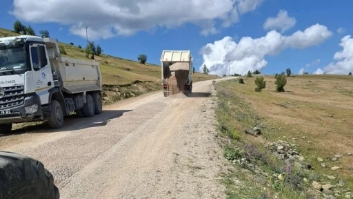 Gerze&rsquo;de k&ouml;ylerin altyapısı g&uuml;&ccedil;lendirildi
