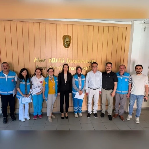 Gerze&rsquo;de &ouml;rnek sağlık&ccedil;ılara başarı &ouml;d&uuml;l&uuml;
