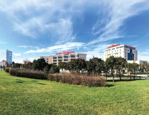 Gıda zehirlenmesi vakaları artıyor: Uzmandan kritik uyarılar
