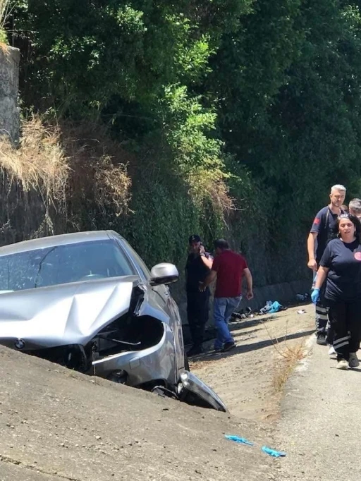 Giresun&rsquo;da otomobil ile motosiklet &ccedil;arpıştı: 1 &ouml;l&uuml;,3 yaralı
