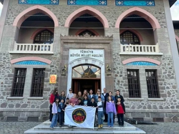 GKV Özel İlkokulu öğrencileri Ankara’yı mercek altına aldı
