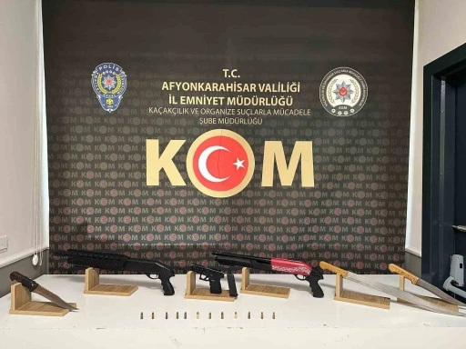 Glock Organize Su&ccedil; &Ouml;rg&uuml;t&uuml;&rsquo;ne operasyon: 2 kişi tutuklandı
