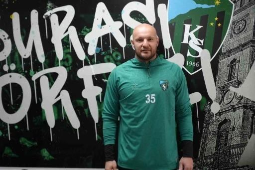 Gökhan Değirmenci: &quot;İnşallah futbol kariyerimi Kocaelispor’da sonlandırırım&quot;
