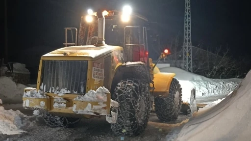 G&ouml;ksun kırsalında kar mesaisi
