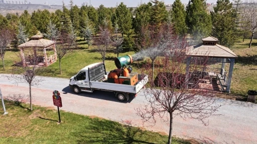 G&ouml;lbaşı Belediyesi&rsquo;nden sivrisinek ve haşerelerle 12 ay kesintisiz m&uuml;cadele
