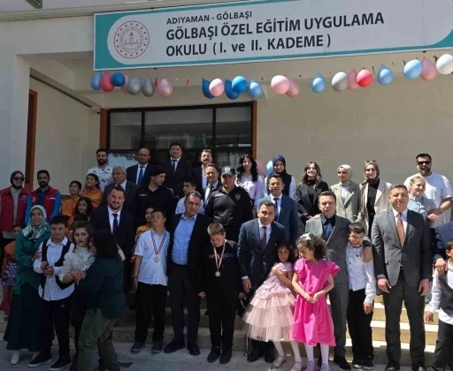 G&ouml;lbaşı&rsquo;nda engelliler programı d&uuml;zenledi
