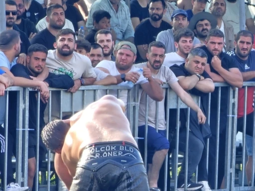 Gölcük Belediyesporlu Öner, başaltında şampiyon oldu
