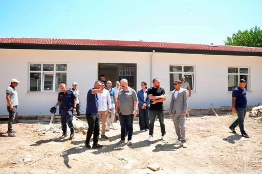 G&ouml;me&ccedil;&rsquo;te Karaağa&ccedil; Mahallesi&rsquo;nde devlet yatırımları yerinde incelendi
