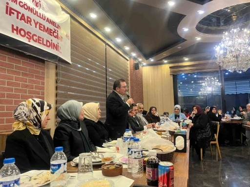 G&ouml;n&uuml;ll&uuml; annelerden 440 aileye iftar sofrasında b&uuml;y&uuml;k dayanışma

