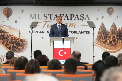 G&ouml;reme&rsquo;de gece m&uuml;zeciliği başlıyor
