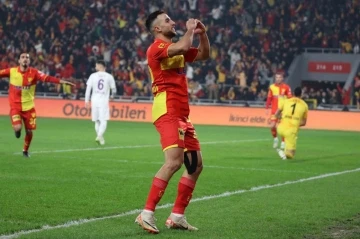 Göztepe, Billal Messaoudi’nin opsiyonunu kullanmayacak
