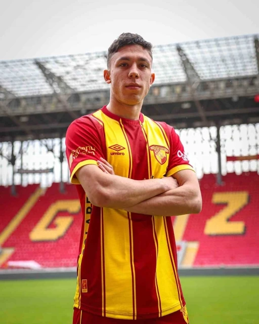 G&ouml;ztepe, Filip Krastev&rsquo;i a&ccedil;ıkladı
