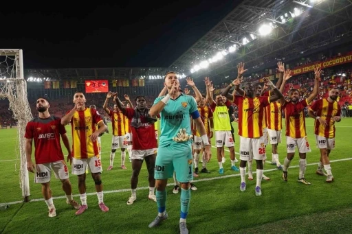 G&ouml;ztepe kalecisi Lis, Lech Poznan yolcusu
