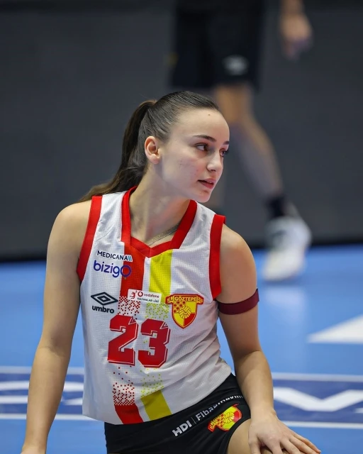 G&ouml;ztepe Voleybol&rsquo;da Berre İnce&rsquo;yle yollar ayrıldı
