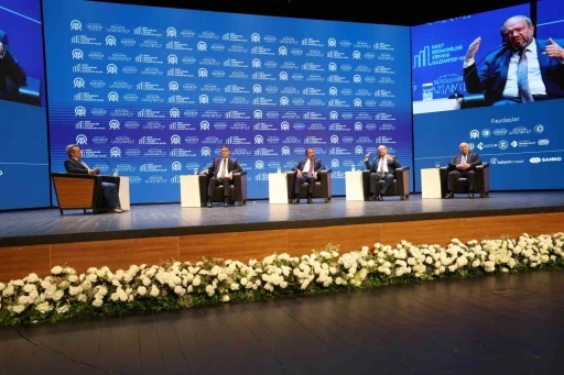 GSO Başkanı &Uuml;nverdi, Gaziantep-Halep Kent Ekonomileri Zirvesi&rsquo;nde konuştu
